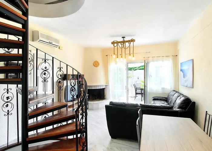 Sea Side Villa Nea Kallikrateia